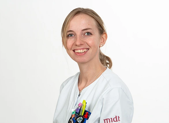 Sannie Marie Falk.